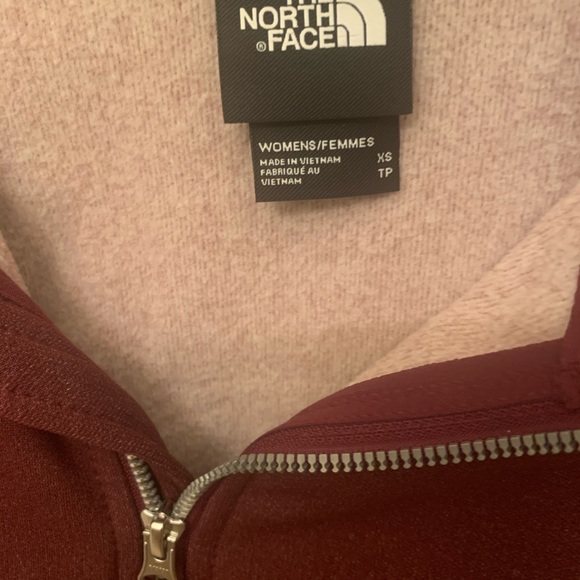 Two The North Face Maroon or Black Zip-up hoodie - Picture 4 of 11